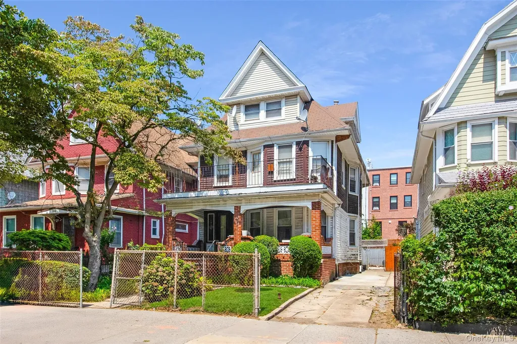 139 Fenimore Street Brooklyn NY 11225