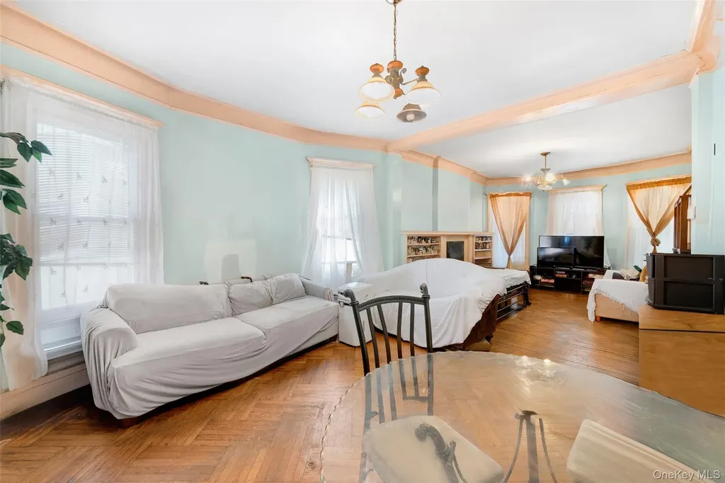 139 Fenimore Street Brooklyn NY 11225