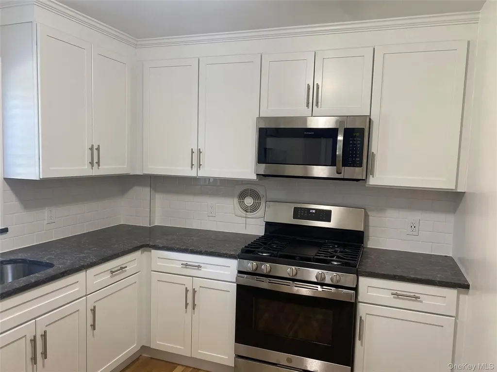 400 Dawson Lane Jericho NY 11753