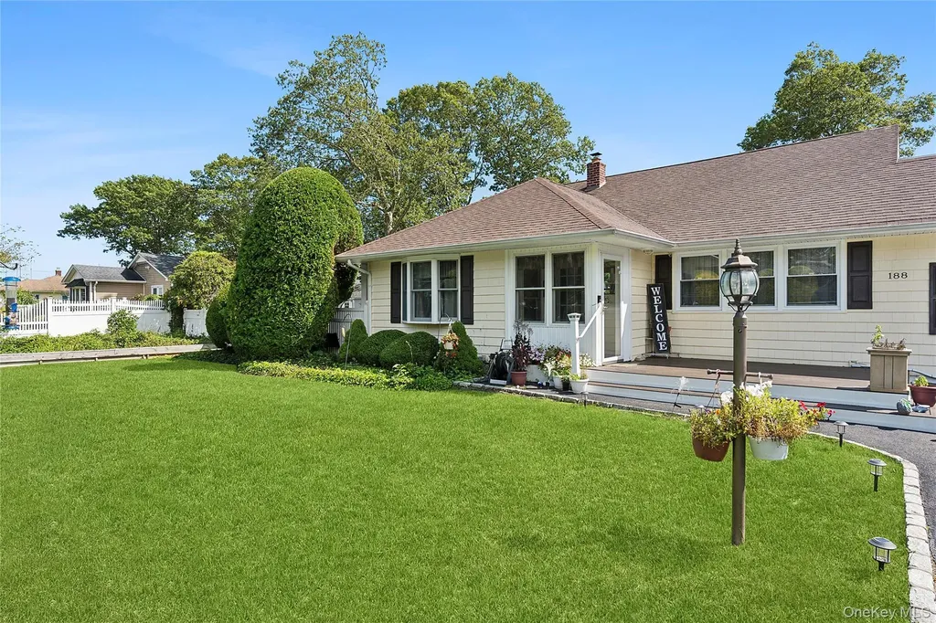 188 Washington Avenue Mastic Beach NY 11951