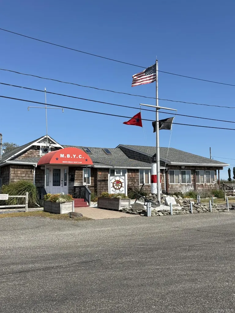 188 Washington Avenue Mastic Beach NY 11951
