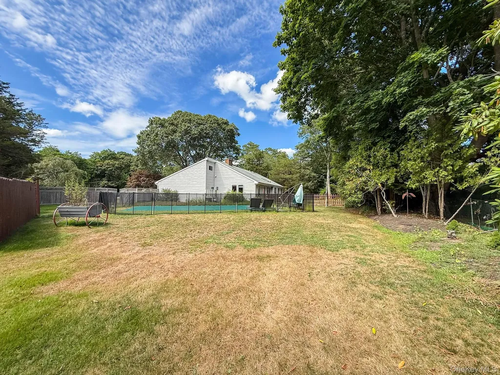 6 Wintergreen Lane Westhampton NY 11977