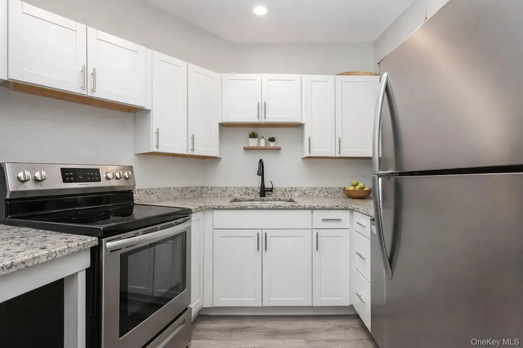 2748 W Main Street Poughkeepsie NY 12590