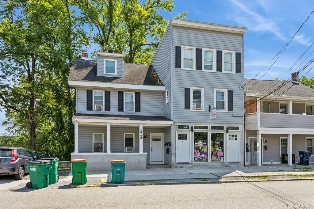 2748 W Main Street Poughkeepsie NY 12590