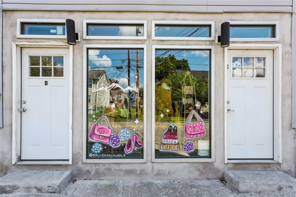 2748 W Main Street Poughkeepsie NY 12590