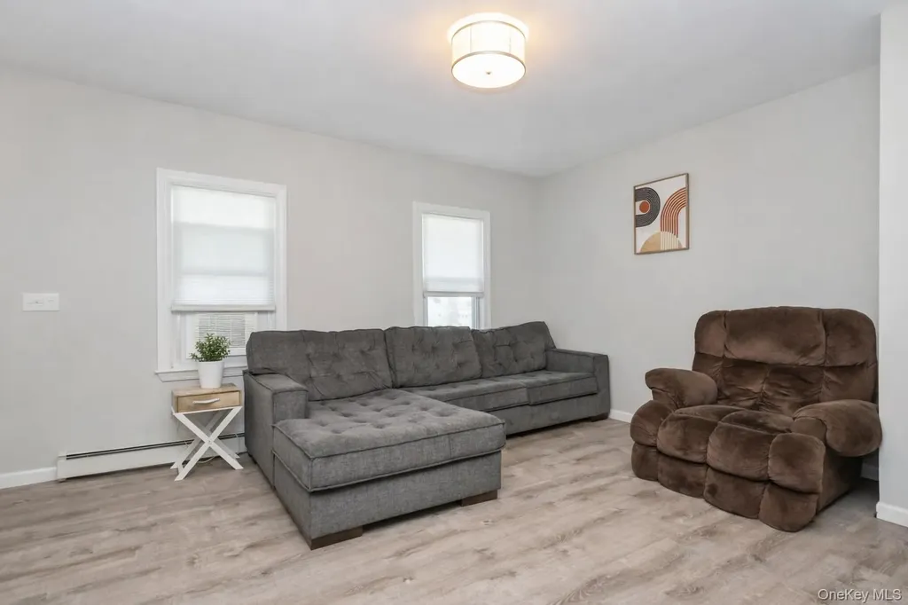 2748 W Main Street Poughkeepsie NY 12590