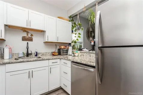 2748 W Main Street Poughkeepsie NY 12590