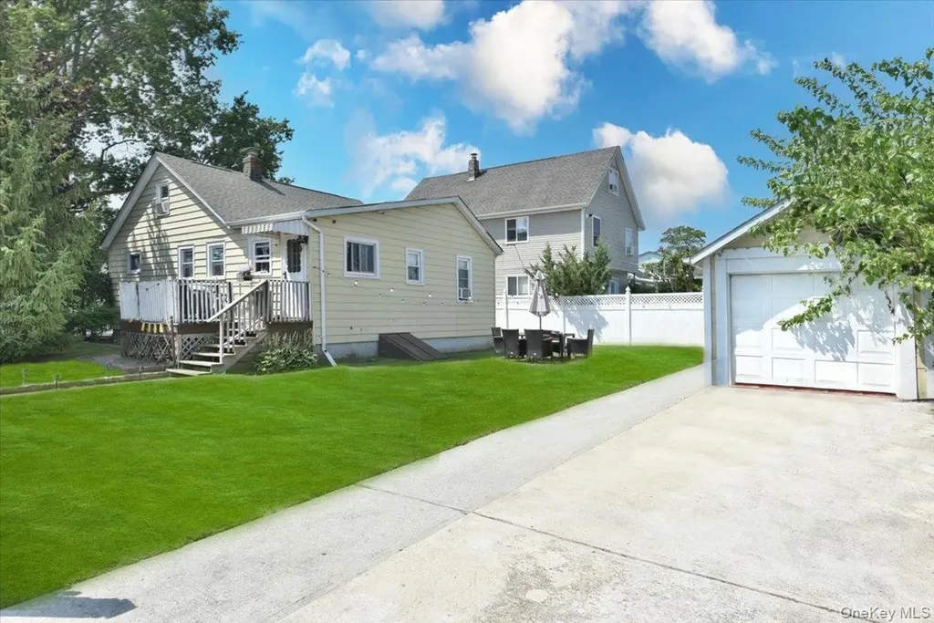 2355 Mitchell Place Bellmore NY 11710