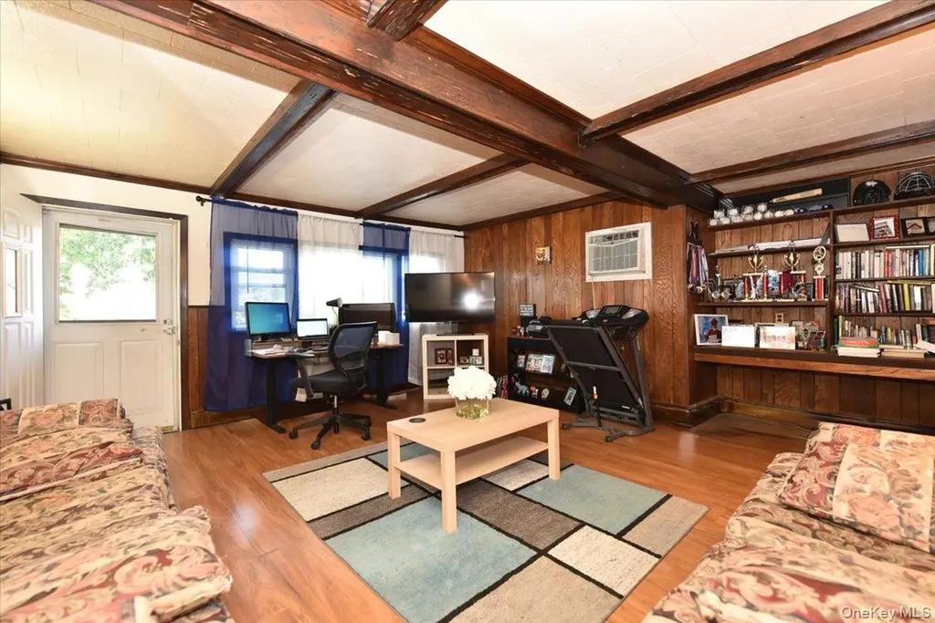2355 Mitchell Place Bellmore NY 11710