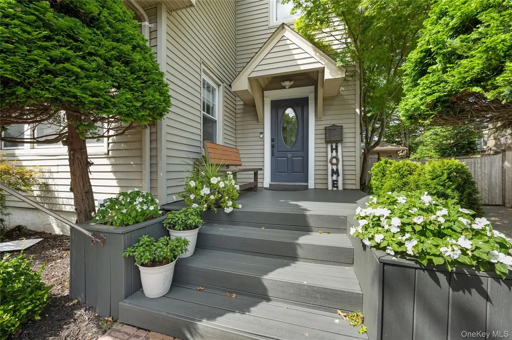 99 Rider Avenue Malverne NY 11565