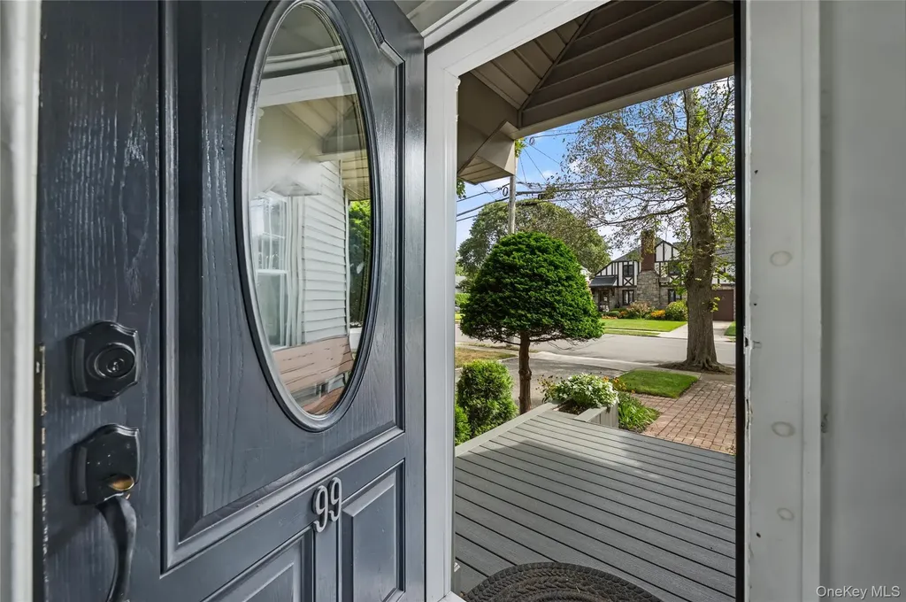 99 Rider Avenue Malverne NY 11565