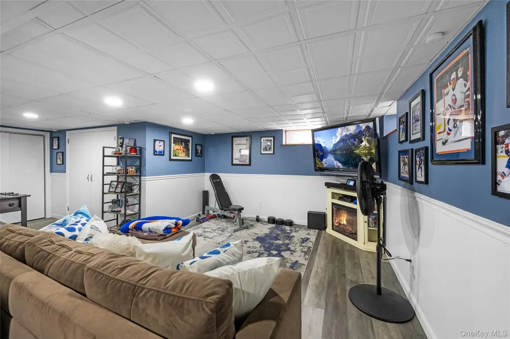 99 Rider Avenue Malverne NY 11565