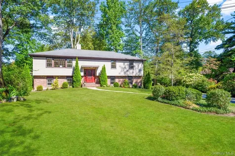 150 Maywood Road New Rochelle NY 10804