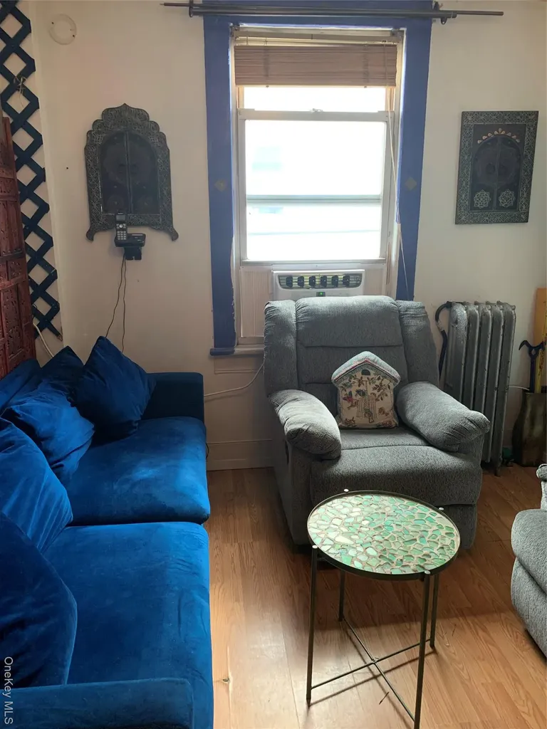 1228 150th Street Whitestone NY 11357