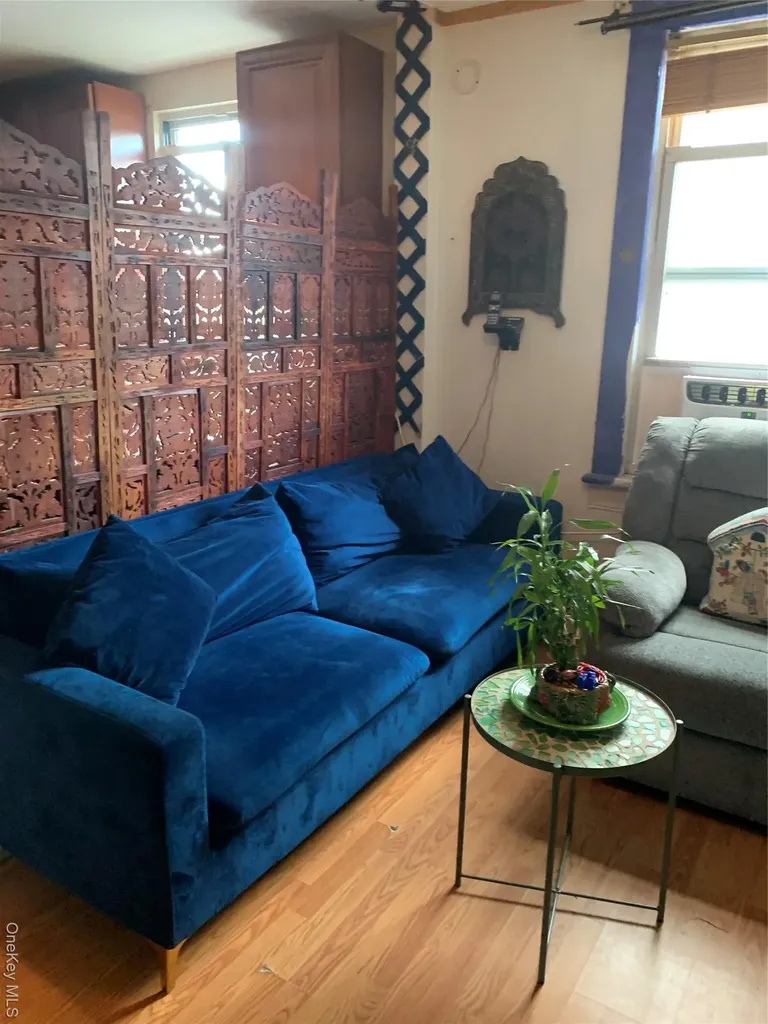1228 150th Street Whitestone NY 11357