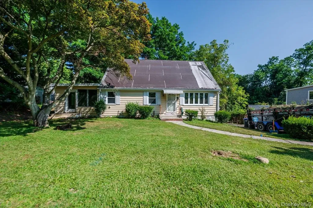 10 Hampton Terrace White Plains NY 10607