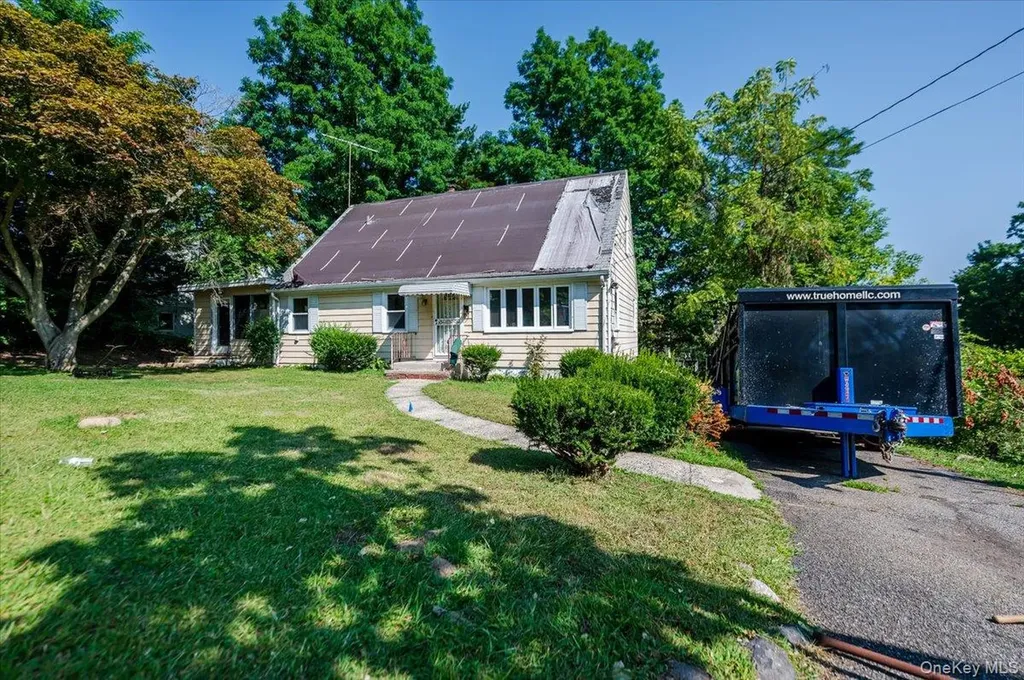 10 Hampton Terrace White Plains NY 10607