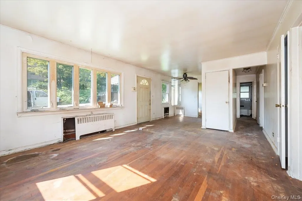 10 Hampton Terrace White Plains NY 10607
