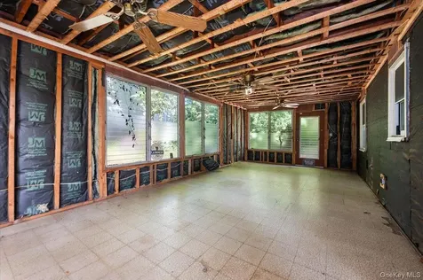 10 Hampton Terrace White Plains NY 10607