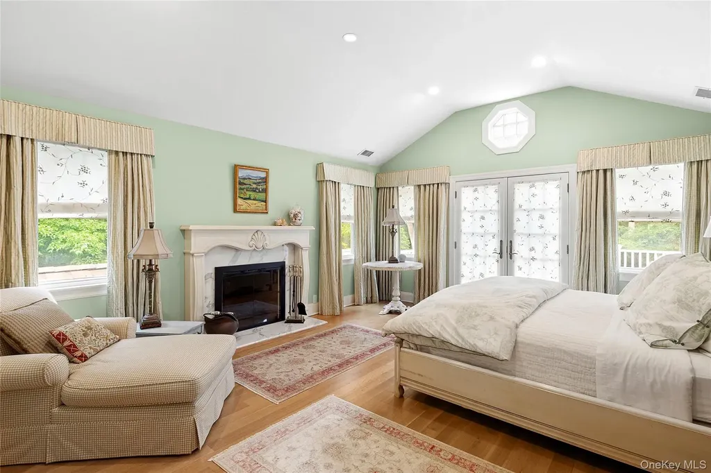 55 Cedar Lane W Remsenburg NY 11960