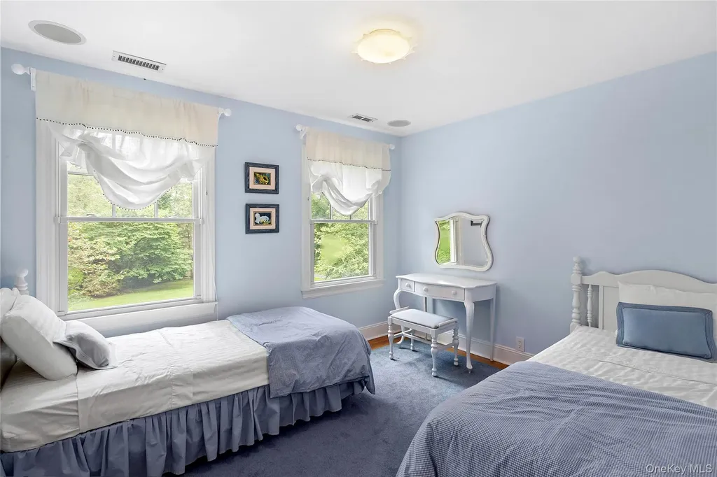 55 Cedar Lane W Remsenburg NY 11960
