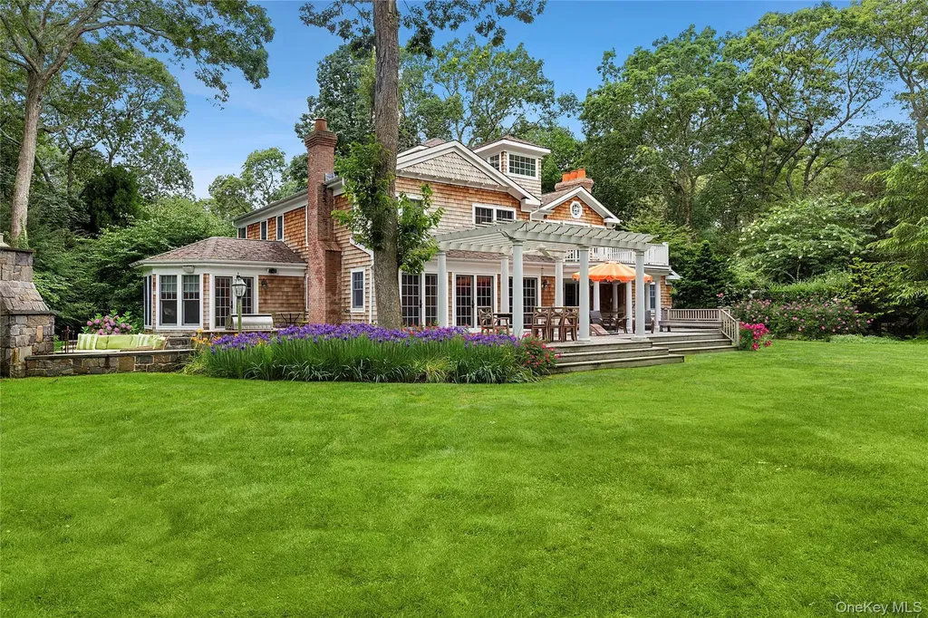 55 Cedar Lane W Remsenburg NY 11960