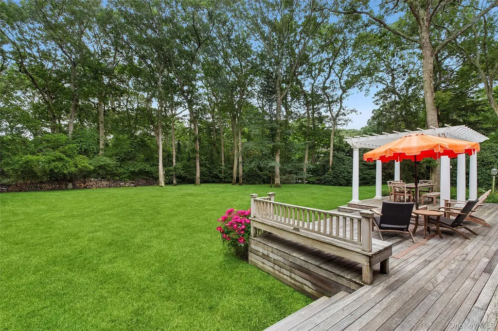 55 Cedar Lane W Remsenburg NY 11960