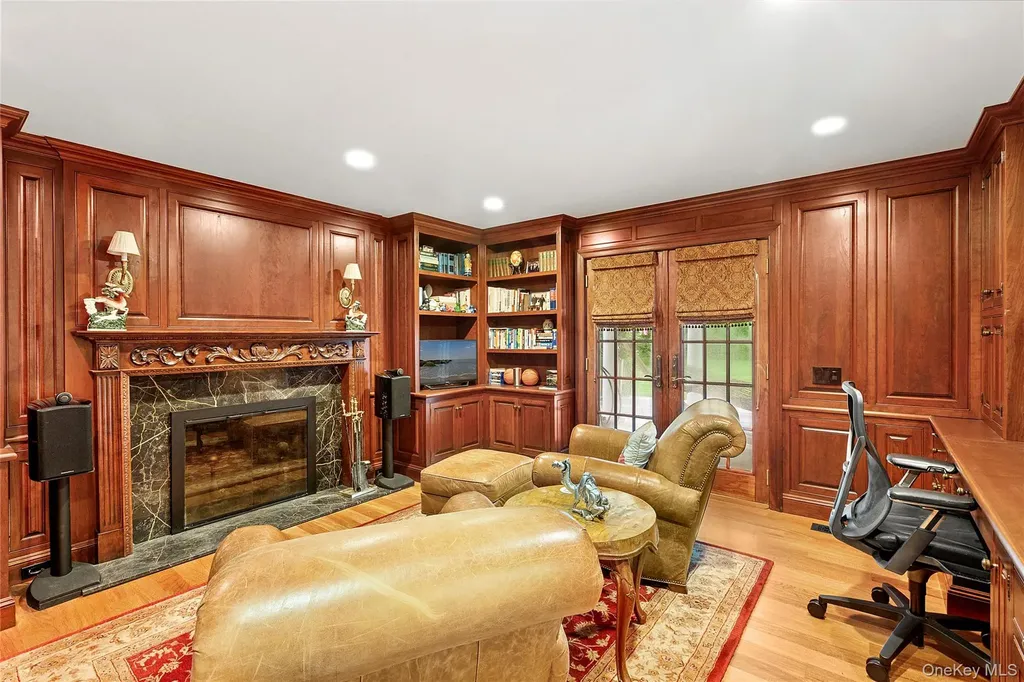 55 Cedar Lane W Remsenburg NY 11960