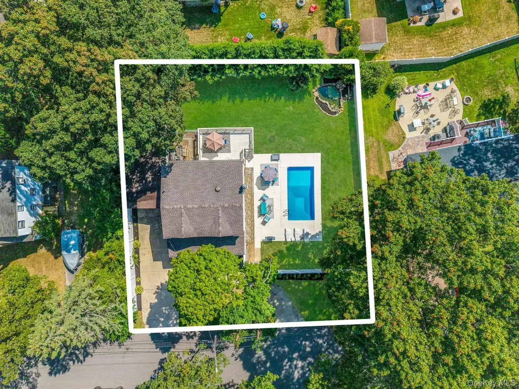 10 Roy Avenue West Islip NY 11795