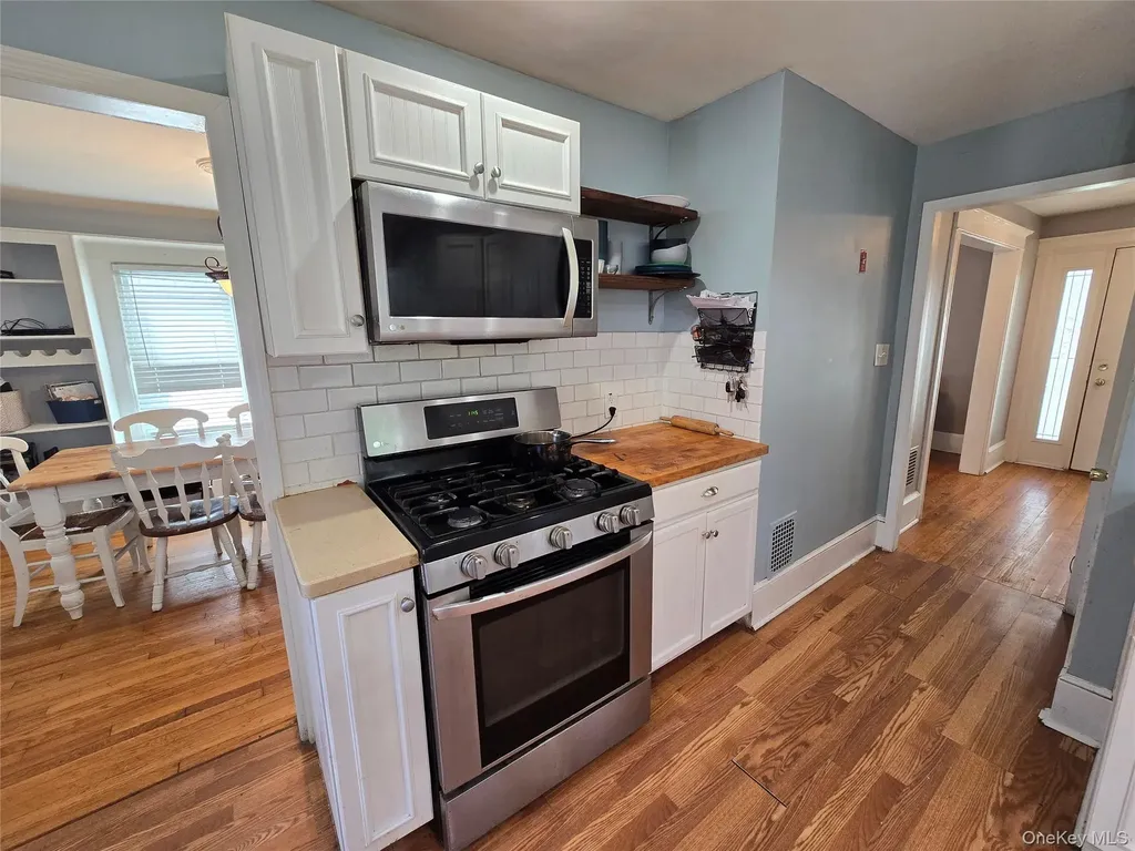 63 Manitou Avenue Poughkeepsie NY 12603