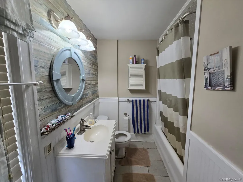 63 Manitou Avenue Poughkeepsie NY 12603