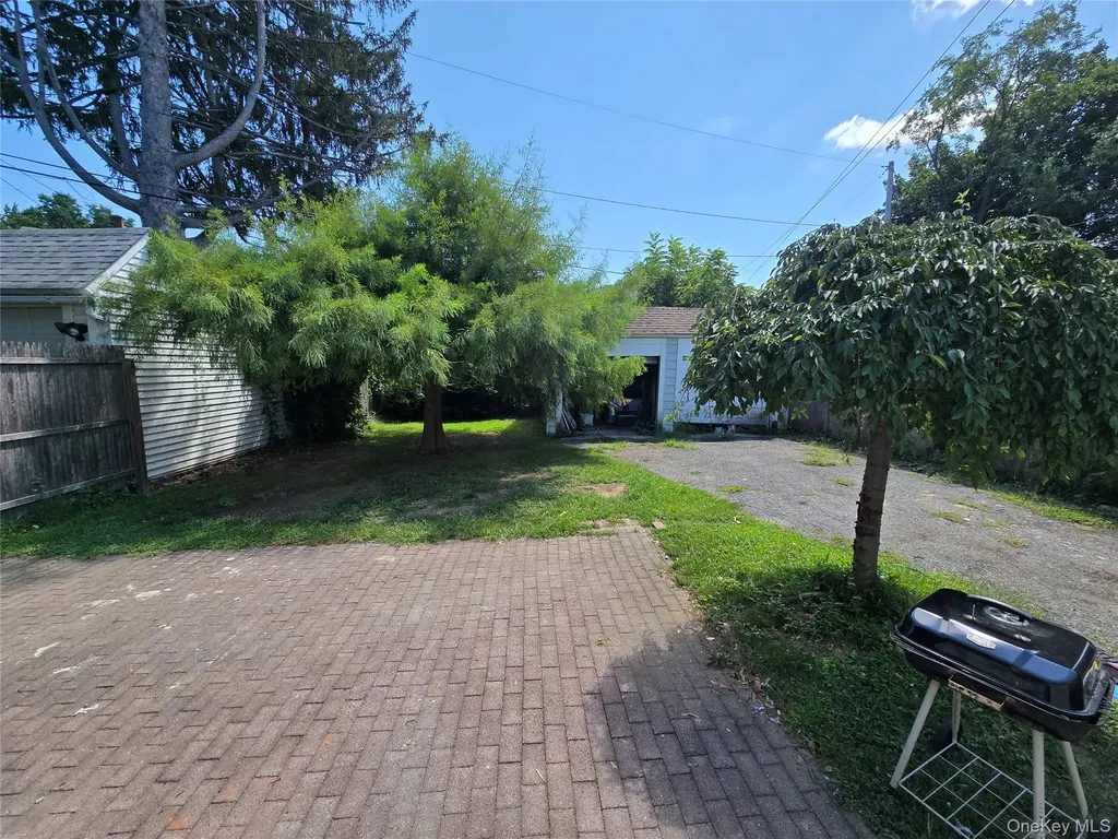 63 Manitou Avenue Poughkeepsie NY 12603