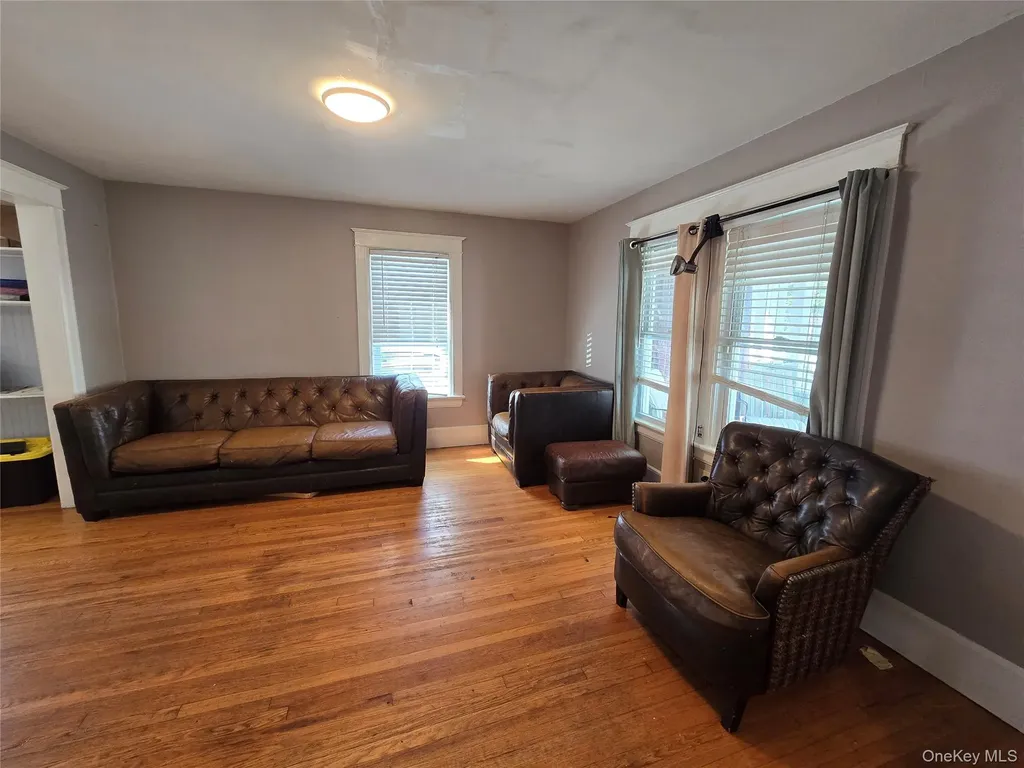 63 Manitou Avenue Poughkeepsie NY 12603