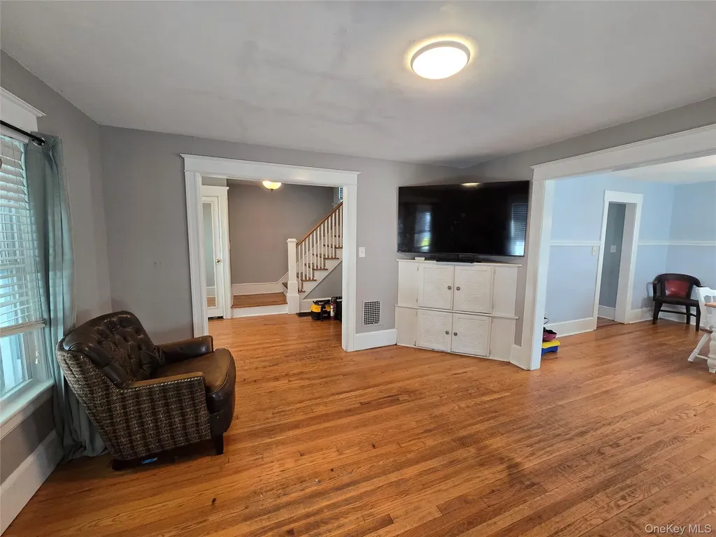 63 Manitou Avenue Poughkeepsie NY 12603