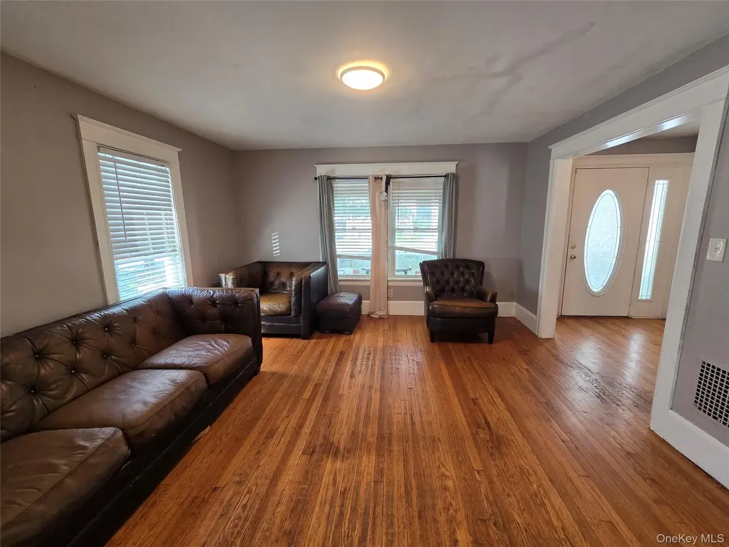 63 Manitou Avenue Poughkeepsie NY 12603