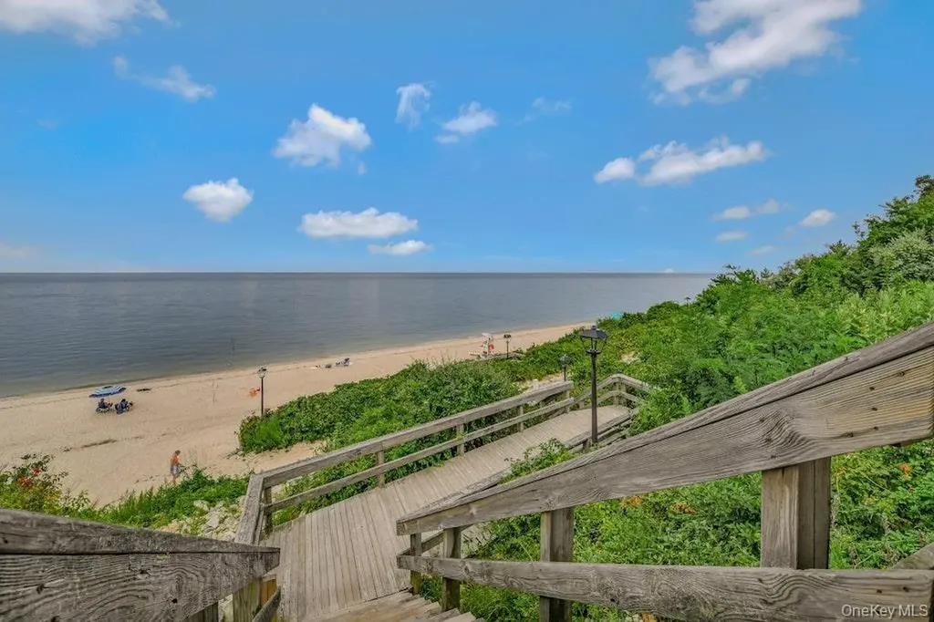 30 Center Drive Riverhead NY 11901
