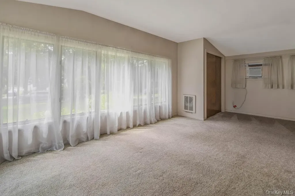 30 Center Drive Riverhead NY 11901