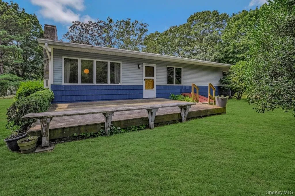 30 Center Drive Riverhead NY 11901