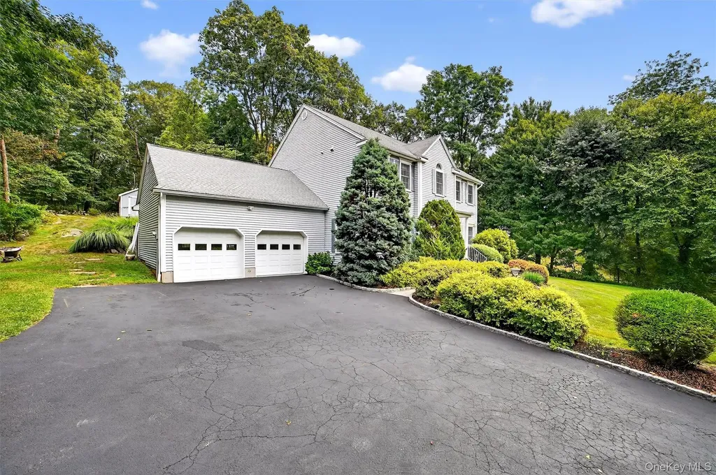12 Veronica Court Cortlandt Manor NY 10567
