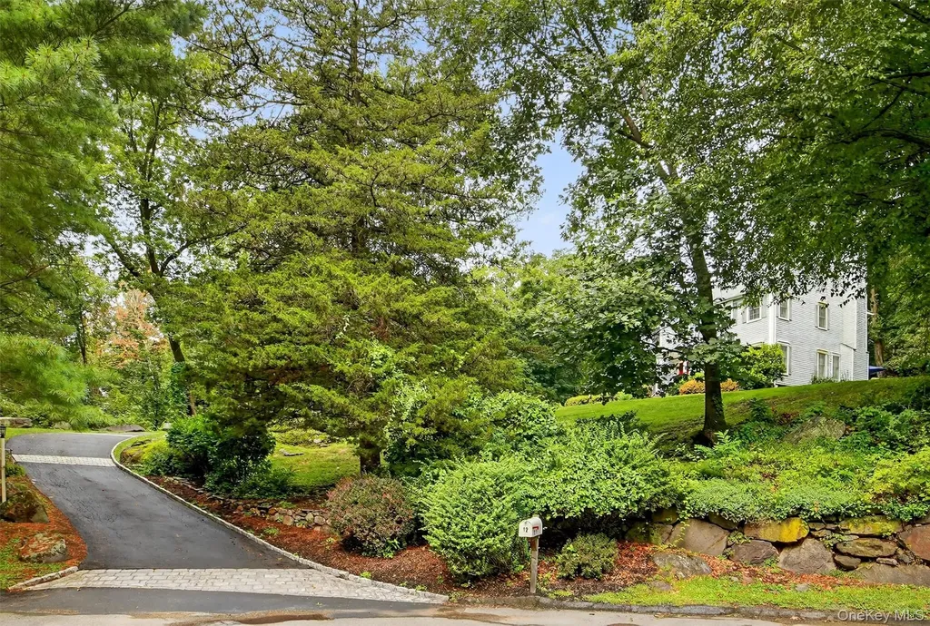 12 Veronica Court Cortlandt Manor NY 10567