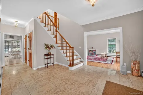 12 Veronica Court Cortlandt Manor NY 10567