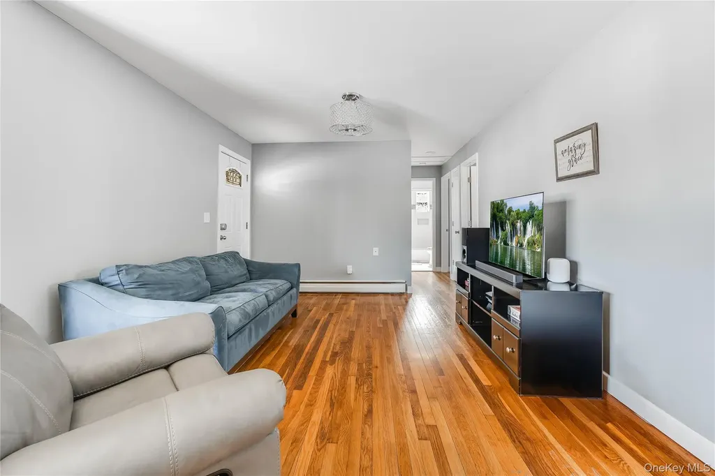 34 Pine Echo Drive Poughkeepsie NY 12601