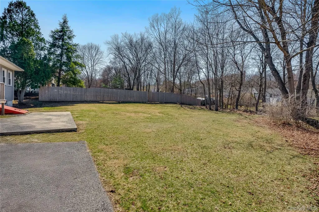34 Pine Echo Drive Poughkeepsie NY 12601