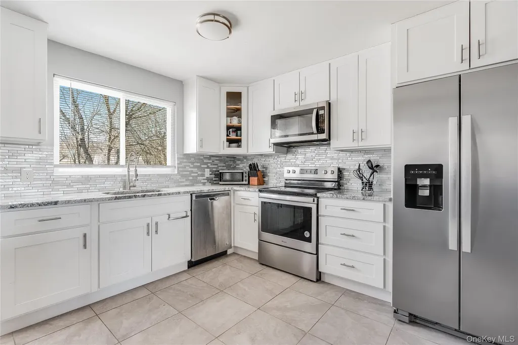 34 Pine Echo Drive Poughkeepsie NY 12601
