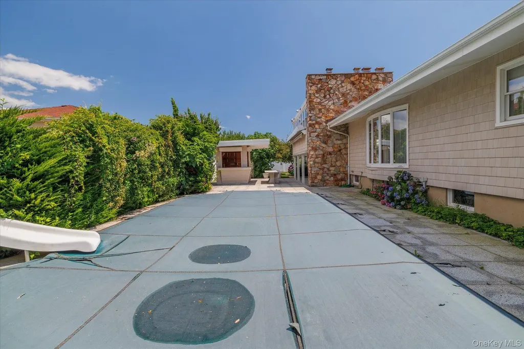1298 Beech Street Atlantic Beach NY 11509