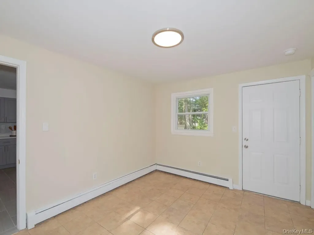 341 Mill Road Medford NY 11763