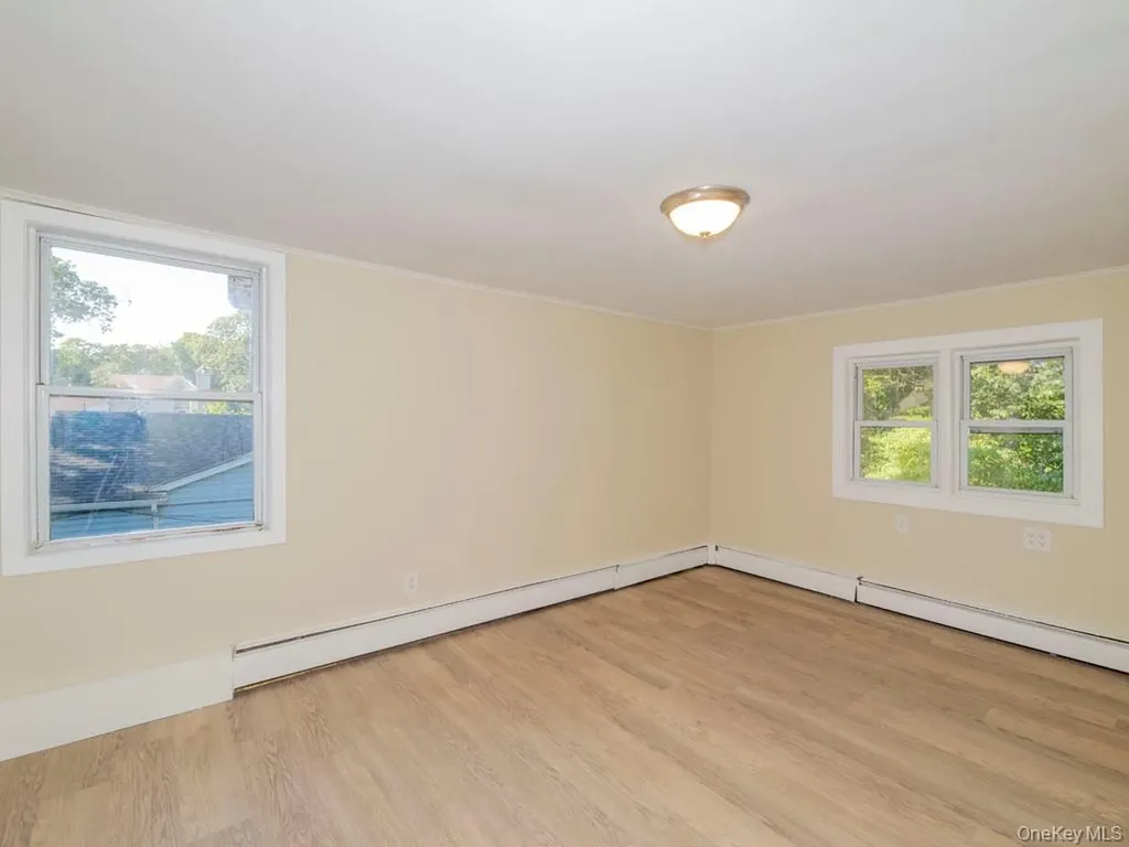 341 Mill Road Medford NY 11763