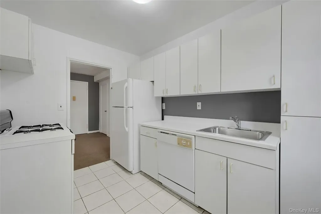 5 Sadore Lane Yonkers NY 10710