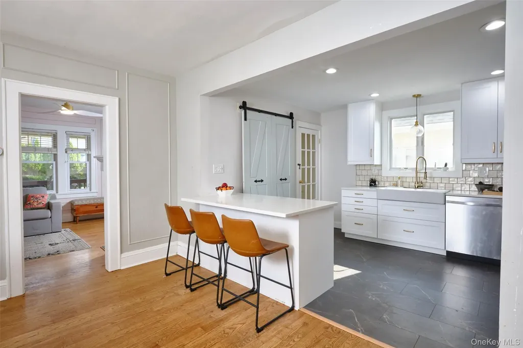 80 Oak Street Lynbrook NY 11563