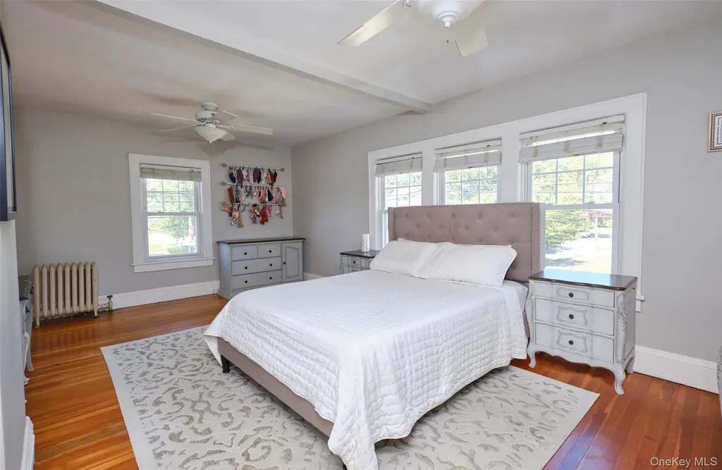 80 Oak Street Lynbrook NY 11563